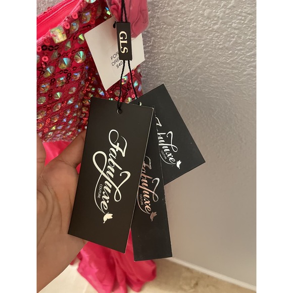 Fabuluxe Couture Fuchsia Pink Beaded Jewel Accented Sweetheart Gown Medium NWT - Picture 5 of 7